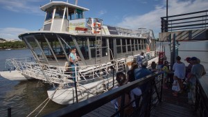 El catamarán superó la tormenta del coronavirus y volvió a funcionar