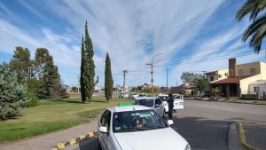 Taxistas de Viedma piden que se cumpla la ordenanza que permite actualizar la tarifa