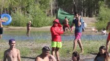 Imagen de Los guardavidas de Neuquén amenazaron con ir al paro