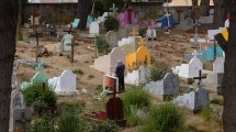 Imagen de El aumento de las muertes por coronavirus y su impacto en el cementerio municipal de Bariloche