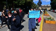 Imagen de Estudiantes de Bariloche con escuelas en obras, reclamaron clases presenciales