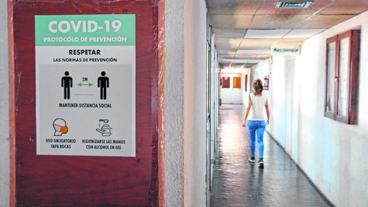 La Facultad De Ciencias Médicas Y La Uflo No Exigirán El Pase Sanitario Diario Río Negro 4292