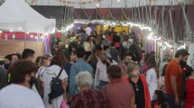 Imagen de Grilla de la feria más grande de Neuquén con shows y gastronomía: cuáles son los horarios