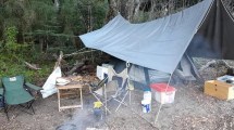 Imagen de Acampaban en un lugar prohibido y habían dejado el fuego prendido