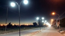 Imagen de Habilitaron la nueva iluminación de la avenida Río Negro en Huergo