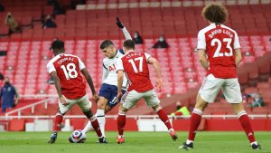 Lamela metió un gol para el Puskas, después lo echaron y perdió el clásico