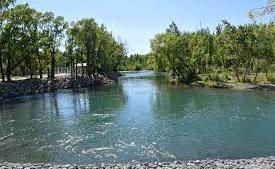 Cuatro empresas y una UTE quieren terminar el Paseo Costero de Neuquén