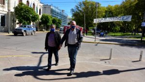 Acampe frente a Casa de Gobierno: cruce entre UPCN y el Ministro de Gobierno