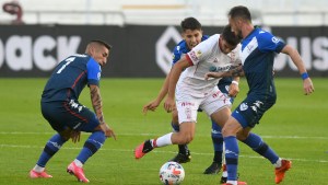 Vélez ganó y quedó a un paso de la clasificación; Talleres y Central siguen de racha