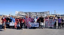 Imagen de Un día en el piquete que mantiene cercadas las rutas a Vaca Muerta