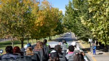 Imagen de Paseo de otoño en Neuquén, por el río y la ciudad