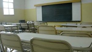 Docentes de Bariloche presentaron un amparo para no volver a clases presenciales hasta ser vacunados