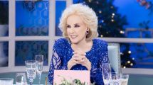 Imagen de Mirtha Legrand recibió la segunda dosis de la vacuna SputnikV y quiere “volver a trabajar”