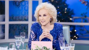 Mirtha Legrand recibió la segunda dosis de la vacuna SputnikV y quiere “volver a trabajar”