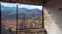 Imagen de A un mes de los incendios en la cordillera, desolación y tristeza en Golondrinas