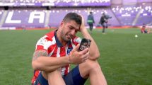 Imagen de La emoción de Luis Suárez después del título del Atlético Madrid