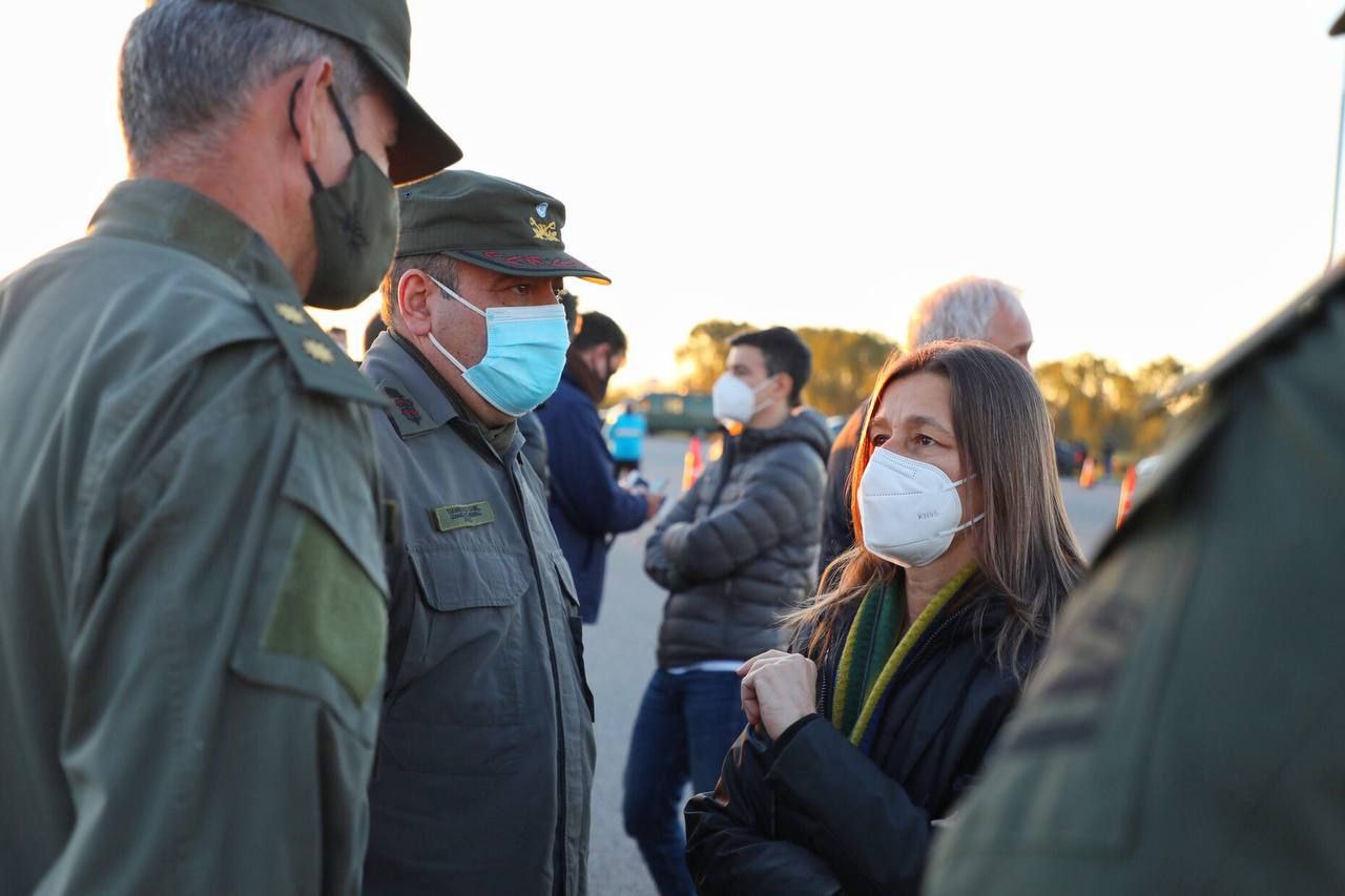 La ministra Frederic anunció que hoy realizarán un balance de los controles. (Gentileza).-