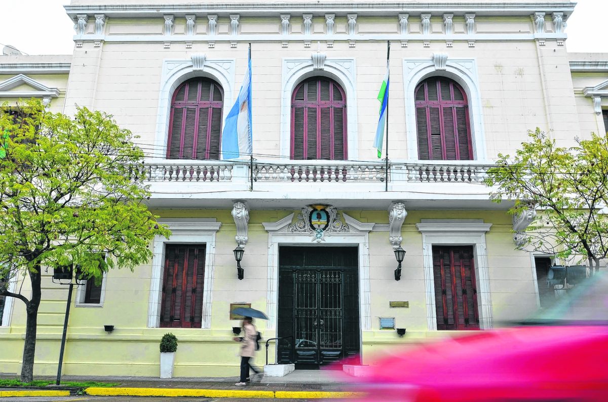 El miércoles 7 de Marzo no habrá actividad en la administración pública en Viedma. Foto Archivo: Marcelo Ochoa