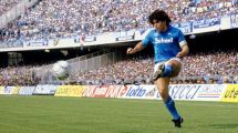 Imagen de “¡Viva la patria, Argentina!”: el homenaje de Napoli a Maradona