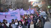 Imagen de Miles de personas marcharon en Cipolletti por el femicidio de Agostina