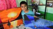 Imagen de Gonzalo, el pintor de 10 años que vende sus cuadros para pagar tratamientos médicos