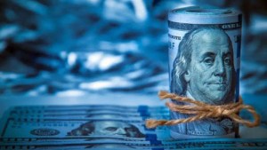 Baja el dólar blue y busca un nuevo piso en $150