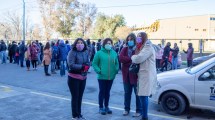 Imagen de Se movilizaron a la Ciudad Judicial por Pablo Iglesias, el docente desaparecido en Roca