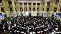 Imagen de El oficialismo no logró tratar la Emergencia Covid en Diputados y habrá un decreto con nuevas restricciones