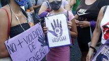 Imagen de Vampiro blanco: piden que la justicia investigue al hombre que acosa a mujeres lactantes