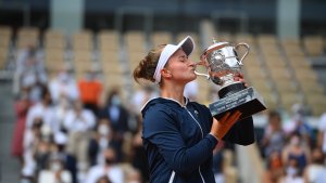 La checa Krejcikova se quedó con el título en Roland Garros