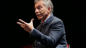 Macri responsabilizó por el «aluvión de emigrantes» que se van del país