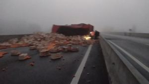 Accidente fatal en Tres Puentes: identificaron al camionero de Entre Ríos que murió