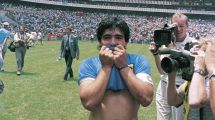 Imagen de Se cumplen 35 años del Argentina – Inglaterra, la obra maestra de Diego Maradona