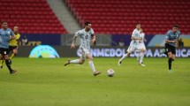 Imagen de Argentina va contra Paraguay en la Copa América: formaciones y TV