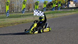 Moreno Coppa mandó en el karting con caja de Roca