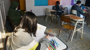 Inicio normal de clases y con alta asistencia de alumnos en las escuelas de Bariloche