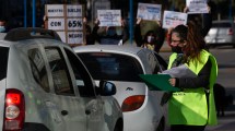 Imagen de El gremio Asspur realizó una intervención en el auto vacunatorio de Roca