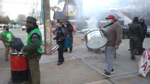 Paro y movilización de trabajadores del parque Lanín por aumento salarial