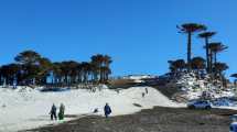 Imagen de Primeros Pinos no fue habilitado como parque de nieve, pero se registran visitantes