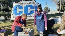 Imagen de Ollas populares y volanteadas en rutas de Neuquén