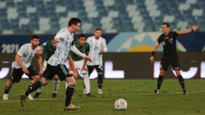 Argentina va por la semi de la Copa América ante Ecuador: hora, formaciones y TV