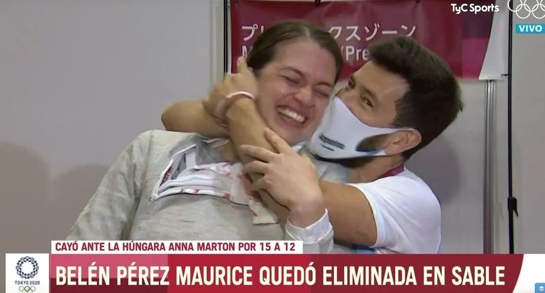 La esgrimista Belén Pérez Maurice recibió una propuesta de casamiento tras su caída en el debut de Tokio 2020.