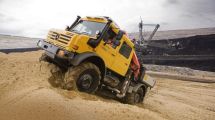 Imagen de Mercedes-Benz celebra los 75 años del Unimog