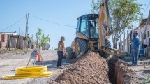 Imagen de El municipio de Roca avanza en las obras de extensión de gas en Barrio Nuevo