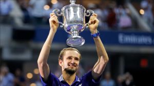 Medvedev ganó el US Open e impidió que Djokovic complete el Grand Slam