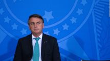 Imagen de Youtube eliminó video de Bolsonaro con falsa información sobre la vacuna contra el coronavirus