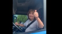 Imagen de Al volante, Bullrich le mandó un saludo a los camioneros junto a Tortoriello