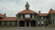 Imagen de La historia arquitectónica de Bariloche más allá del Centro Cívico