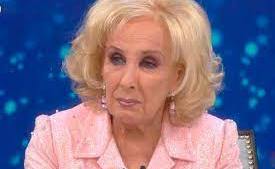 Mirtha Legrand continúa evolucionando favorablemente