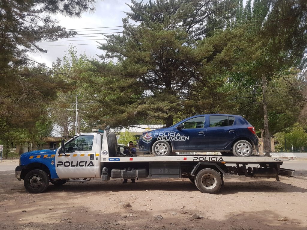 Durante los allanamientos se secuestró un auto. (Policía).-